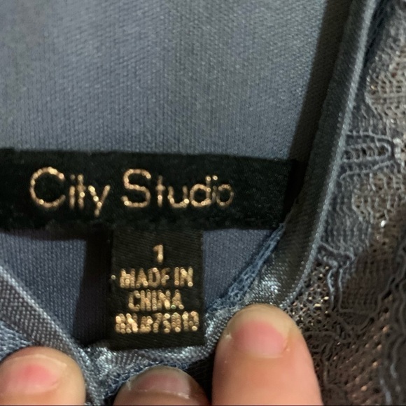 City Studio Sleeveless Lace Floral Formal Party Prom Dress. Size 1(XXS) - Picture 3 of 8